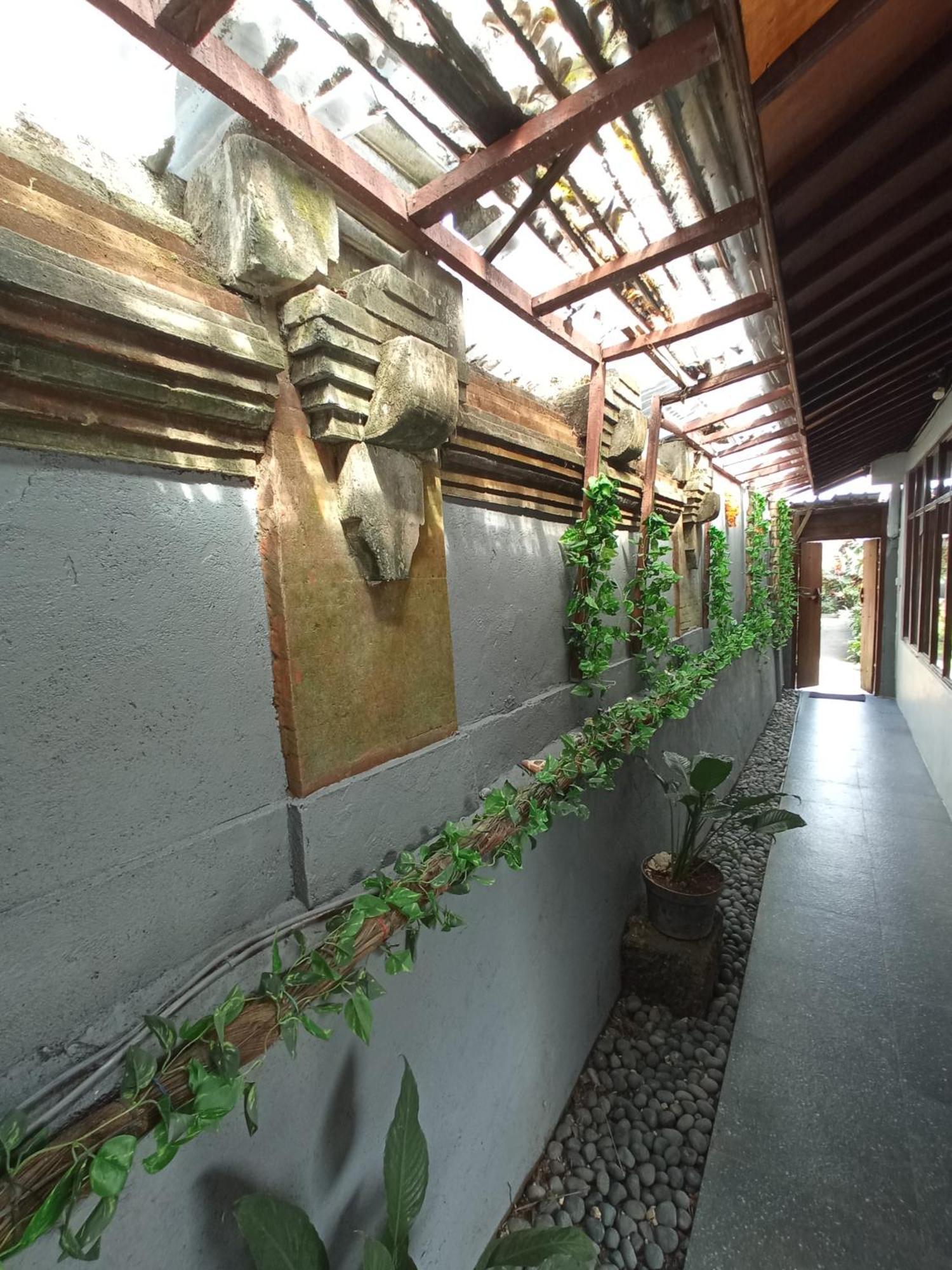 Kampoeng Joglo Abangan Ubud Экстерьер фото