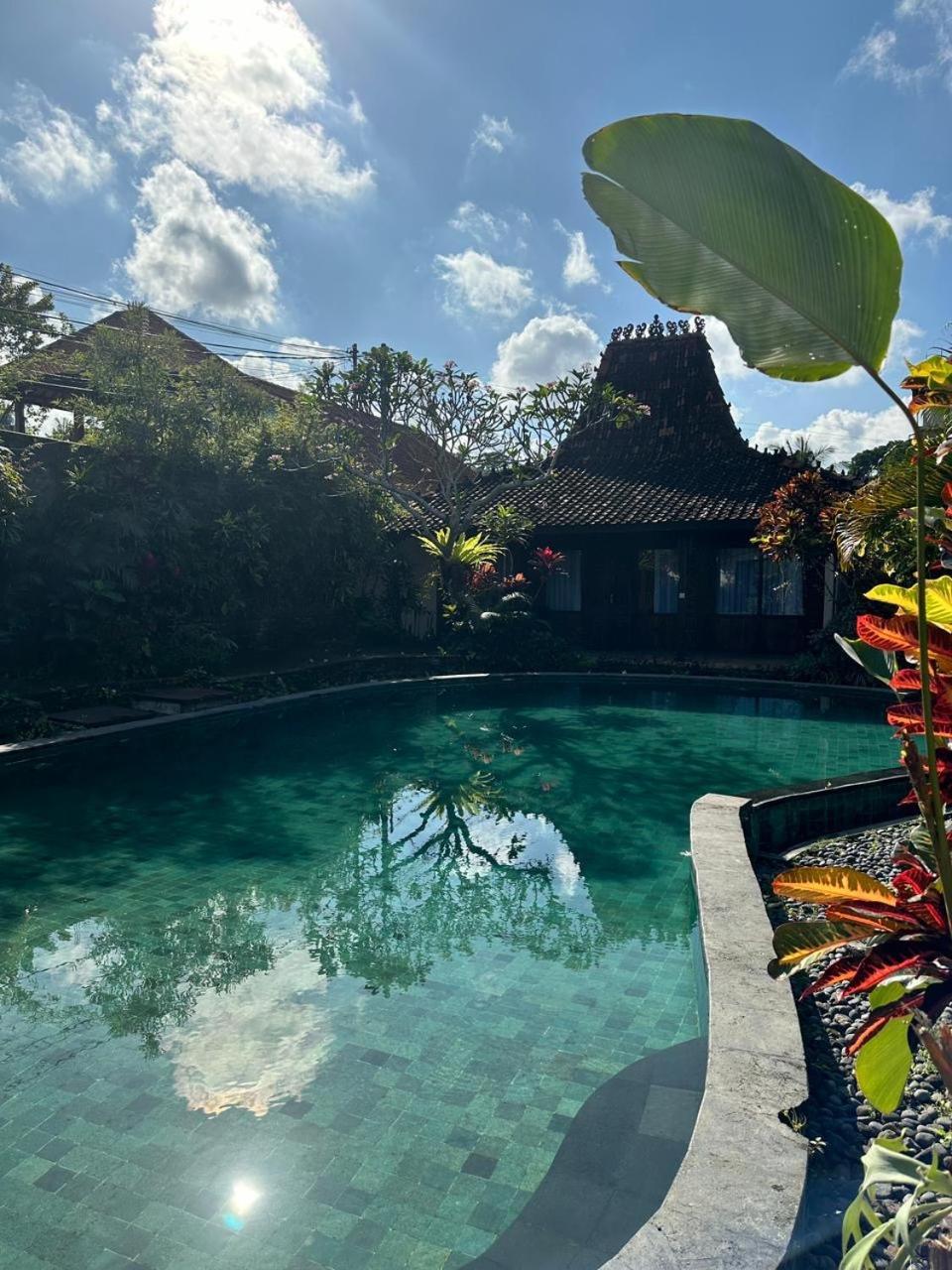 Kampoeng Joglo Abangan Ubud Экстерьер фото