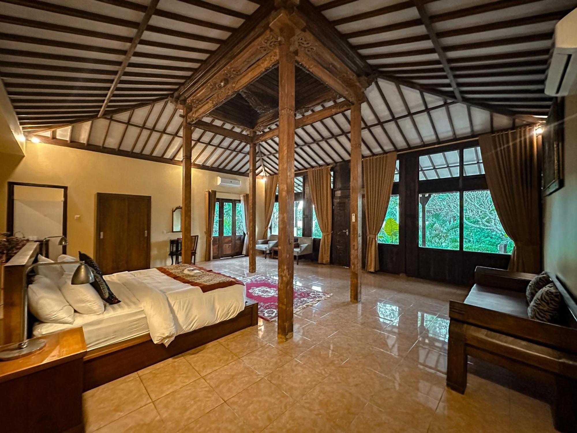Kampoeng Joglo Abangan Ubud Экстерьер фото